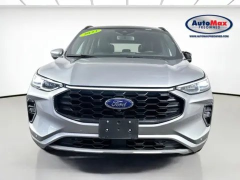 More photos of 2023 Ford Escape Hybrid ST-Line Elite at AutoMax Marlborough, MA