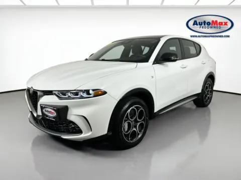 More photos of 2024 Alfa Romeo Tonale Ti at AutoMax Marlborough, MA