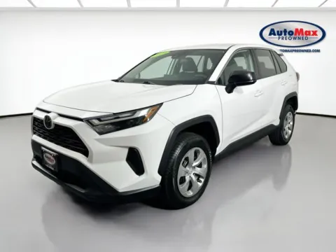More photos of 2023 Toyota RAV4 LE at AutoMax Marlborough, MA