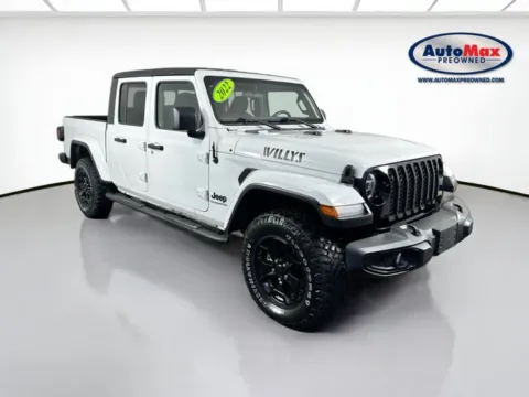White 2022 Jeep Gladiator Willys for sale in Marlborough, MA