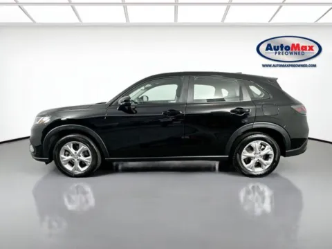 More photos of 2024 Honda HR-V LX at AutoMax Marlborough, MA