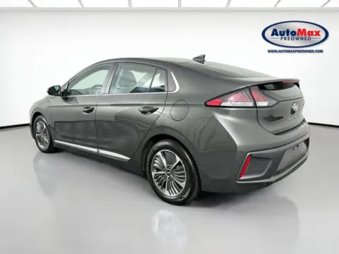 More photos of 2021 Hyundai Ioniq Plug-In Hybrid SEL at AutoMax Marlborough, MA