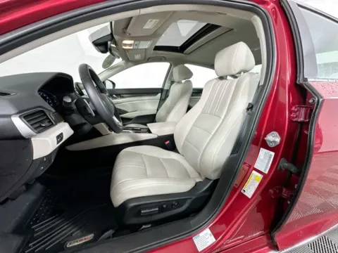 More photos of 2022 Honda Accord Hybrid EX-L at AutoMax Marlborough, MA