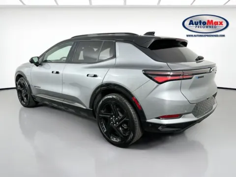 More photos of 2024 Chevrolet Equinox EV RS at AutoMax Marlborough, MA