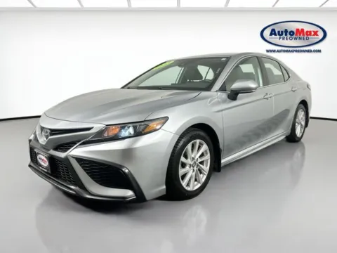 More photos of 2023 Toyota Camry SE at AutoMax Marlborough, MA