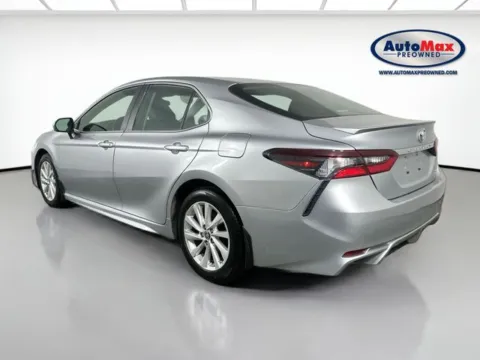 More photos of 2023 Toyota Camry SE at AutoMax Marlborough, MA