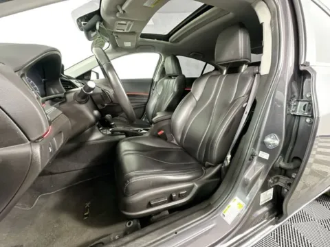 More photos of 2022 Acura ILX at AutoMax Marlborough, MA