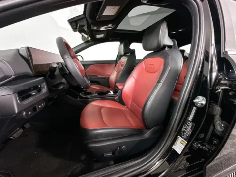 More photos of 2025 Kia K4 GT-Line at AutoMax Marlborough, MA
