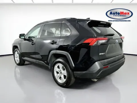 More photos of 2021 Toyota RAV4 Hybrid LE at AutoMax Marlborough, MA