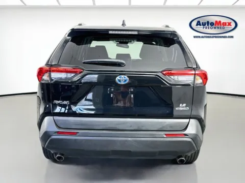 More photos of 2021 Toyota RAV4 Hybrid LE at AutoMax Marlborough, MA