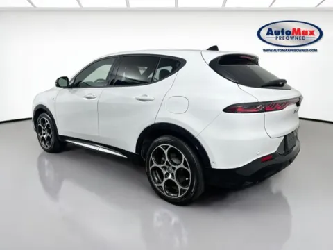 More photos of 2024 Alfa Romeo Tonale Ti at AutoMax Marlborough, MA