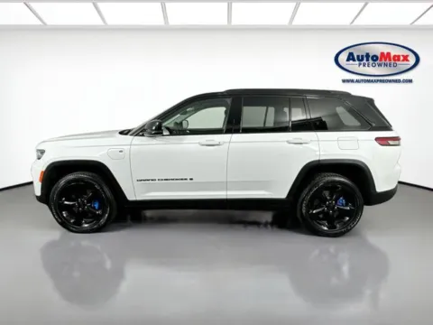 More photos of 2023 Jeep Grand Cherokee 4xe at AutoMax Marlborough, MA