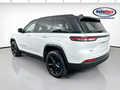 More photos of 2023 Jeep Grand Cherokee 4xe at AutoMax Marlborough, MA