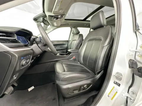 More photos of 2023 Jeep Grand Cherokee 4xe at AutoMax Marlborough, MA