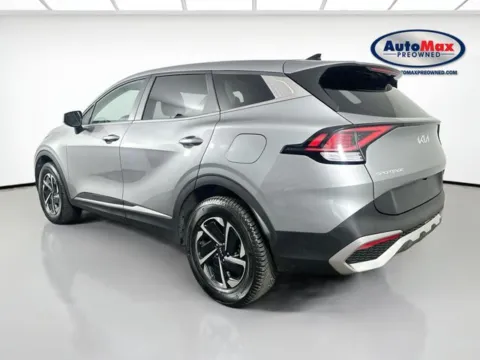 More photos of 2023 Kia Sportage Hybrid LX at AutoMax Marlborough, MA