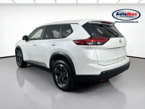 More photos of 2024 Nissan Rogue SV at AutoMax Marlborough, MA