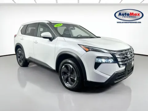 White 2024 Nissan Rogue SV for sale in Marlborough, MA
