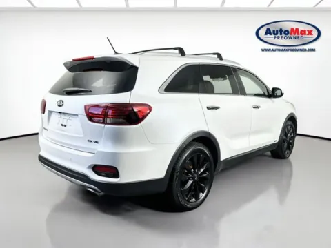 Photos of 2020 Kia Sorento EX for sale in Marlborough, MA at AutoMax Marlborough