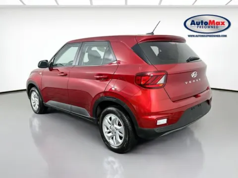 More photos of 2024 Hyundai Venue SE at AutoMax Marlborough, MA