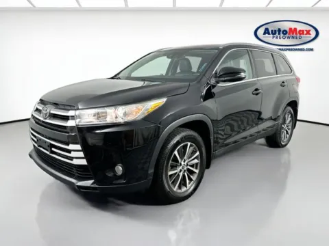 Photos of 2019 Toyota Highlander XLE for sale in Marlborough, MA at AutoMax Marlborough
