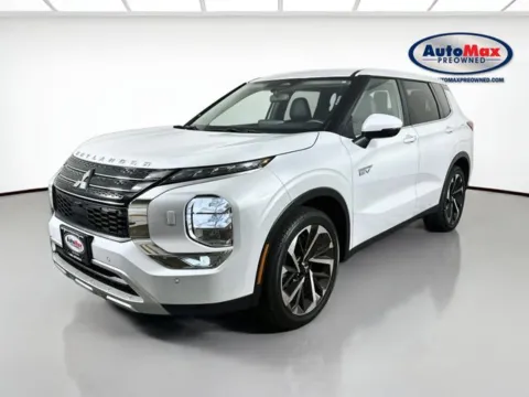 Another view of 2024 Mitsubishi Outlander PHEV SE for sale in Marlborough, MA at AutoMax Marlborough