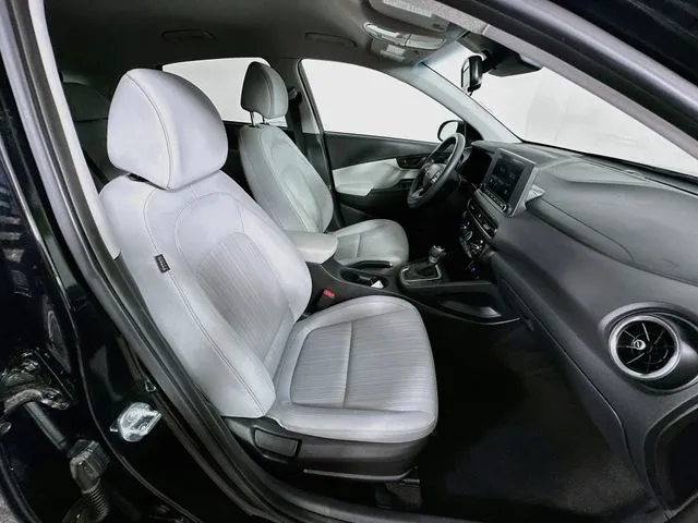 2023 Hyundai Kona SEL - Photo 26