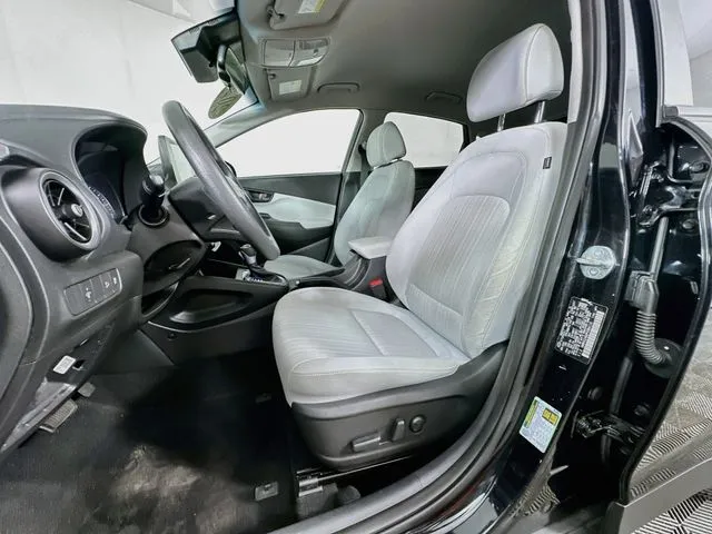2023 Hyundai Kona SEL - Photo 16