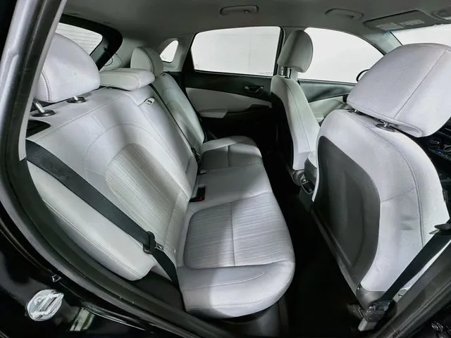 2023 Hyundai Kona SEL - Photo 25
