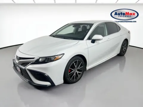 More photos of 2023 Toyota Camry SE at AutoMax Marlborough, MA