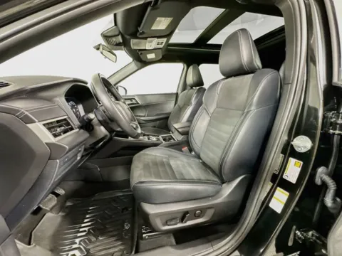 More photos of 2024 Mitsubishi Outlander SE Black Edition at AutoMax Marlborough, MA