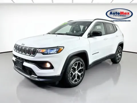 More photos of 2024 Jeep Compass Latitude at AutoMax Marlborough, MA