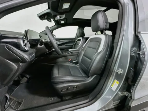 More photos of 2024 Chevrolet Blazer EV LT at AutoMax Marlborough, MA