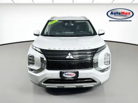 Photos of 2022 Mitsubishi Outlander SEL for sale in Marlborough, MA at AutoMax Marlborough