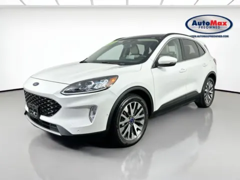 More photos of 2020 Ford Escape Hybrid Titanium at AutoMax Marlborough, MA
