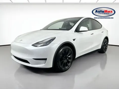 More photos of 2020 Tesla Model Y Long Range at AutoMax Marlborough, MA