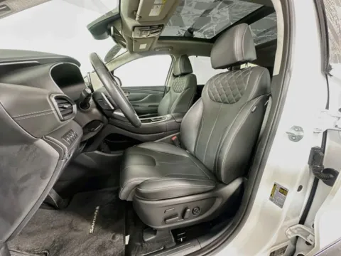 More photos of 2023 Hyundai Santa Fe Plug-In Hybrid Limited at AutoMax Marlborough, MA