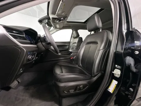 More photos of 2023 Jeep Grand Cherokee 4xe at AutoMax Marlborough, MA