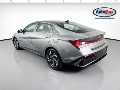 More photos of 2024 Hyundai Elantra Limited at AutoMax Marlborough, MA