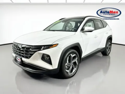 More photos of 2023 Hyundai Tucson Limited at AutoMax Marlborough, MA
