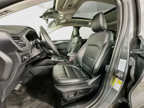 More photos of 2025 Ford Escape Platinum at AutoMax Marlborough, MA