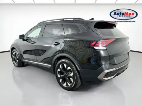 More photos of 2023 Kia Sportage Plug-In Hybrid X-Line Prestige at AutoMax Marlborough, MA