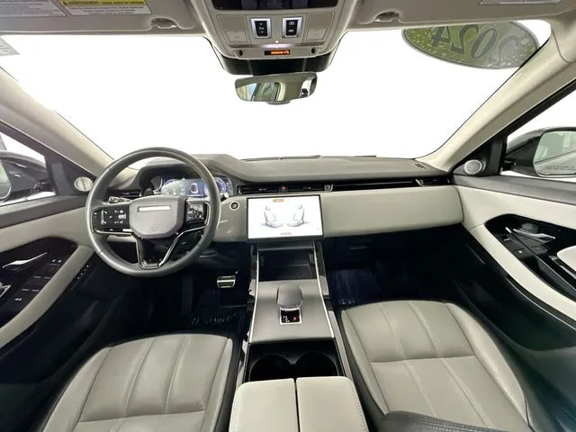 2024 Land Rover Range Rover Evoque Dynamic SE - Photo 11