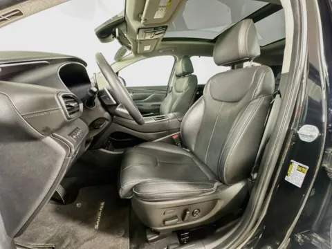 More photos of 2023 Hyundai Santa Fe Hybrid Limited at AutoMax Marlborough, MA