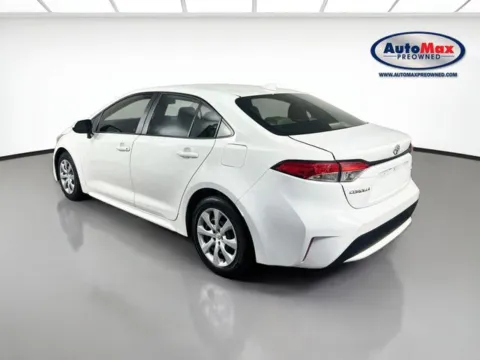 More photos of 2020 Toyota Corolla LE at AutoMax Marlborough, MA