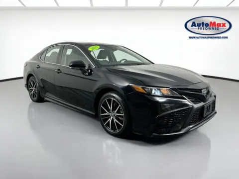 Black 2023 Toyota Camry SE for sale in Marlborough, MA