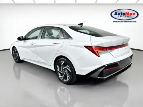 More photos of 2025 Hyundai Elantra Hybrid Limited at AutoMax Marlborough, MA