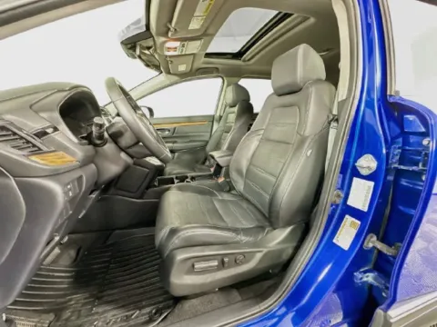 More photos of 2022 Honda CR-V EX-L at AutoMax Marlborough, MA