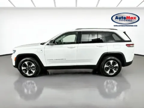 More photos of 2023 Jeep Grand Cherokee 4xe at AutoMax Marlborough, MA