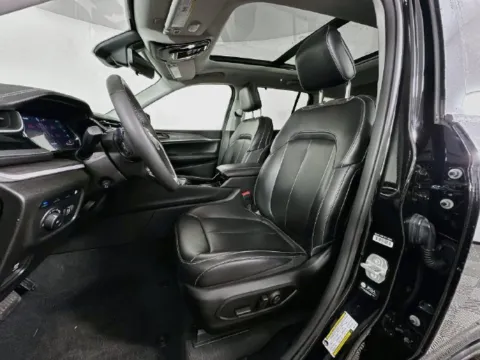 More photos of 2023 Jeep Grand Cherokee 4xe at AutoMax Marlborough, MA