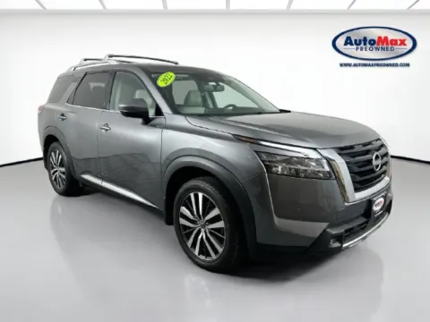 Gray 2022 Nissan Pathfinder Platinum for sale in Marlborough, MA